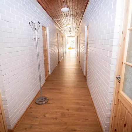 Laulasmaee Puhkebaas *